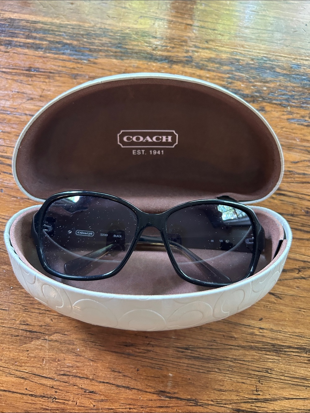 Coach Women's Black Sunglasses with Ivory Case